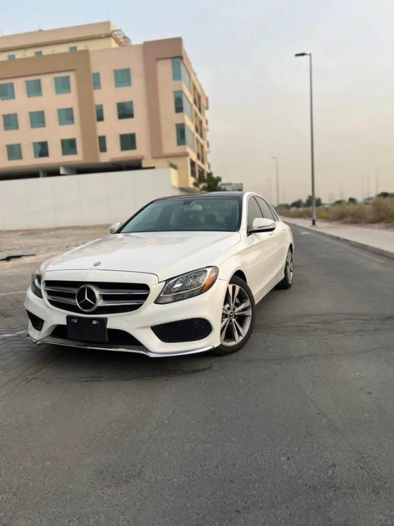2017 مرسيدس-بنز آلفئة - C in Dubai