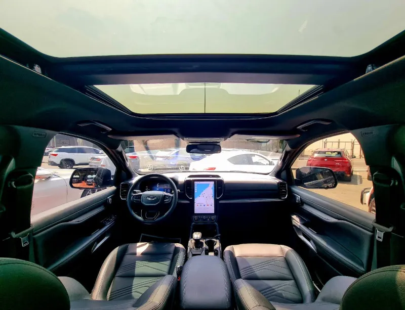 2024 Ford Everest in Dubai