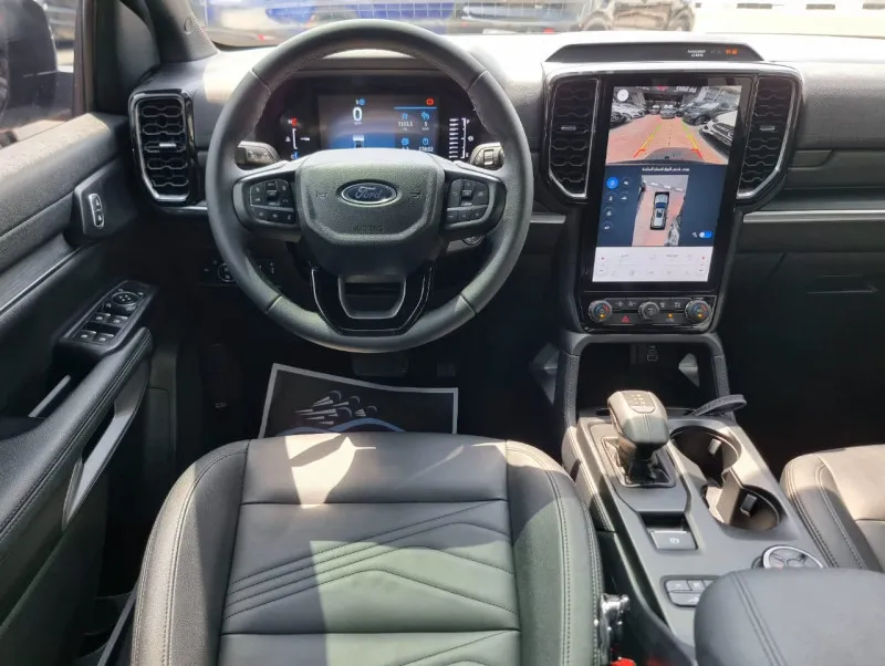 2024 Ford Everest in Dubai