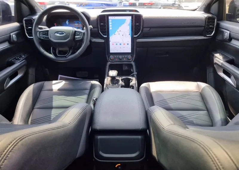 2024 Ford Everest in Dubai