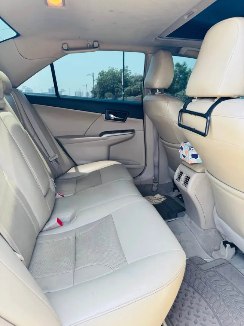 2015 Toyota Camry in Dubai
