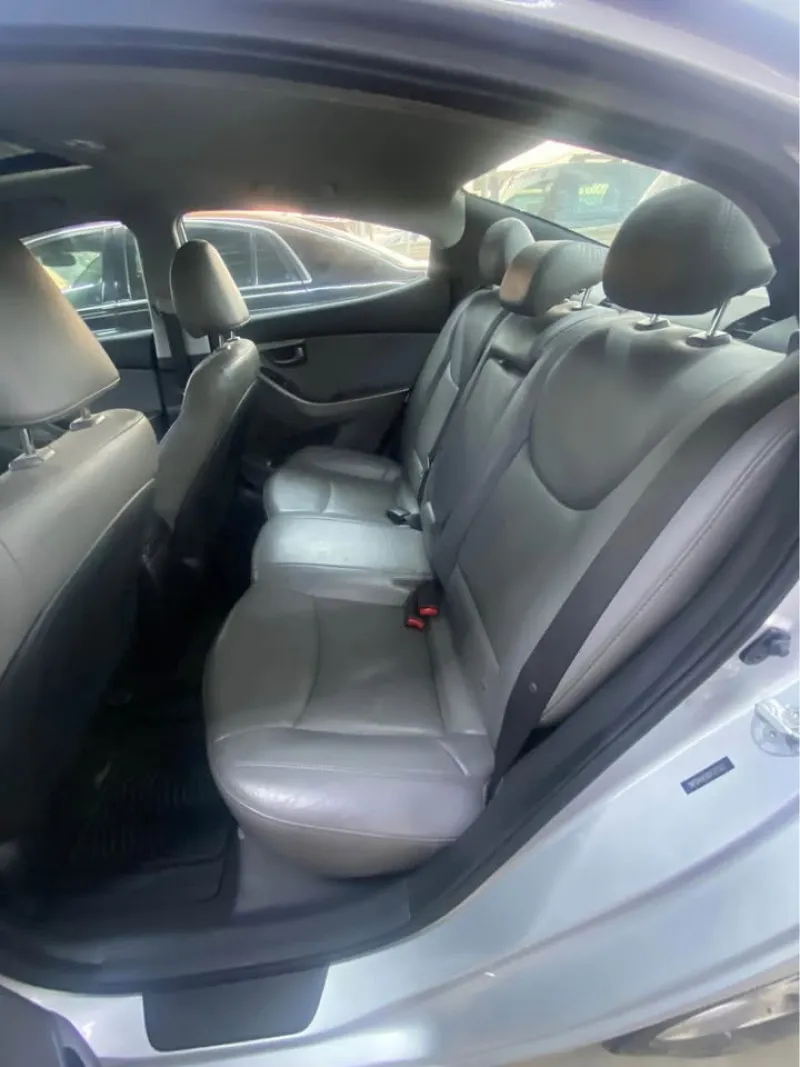 2013 Hyundai Elentra in Dubai