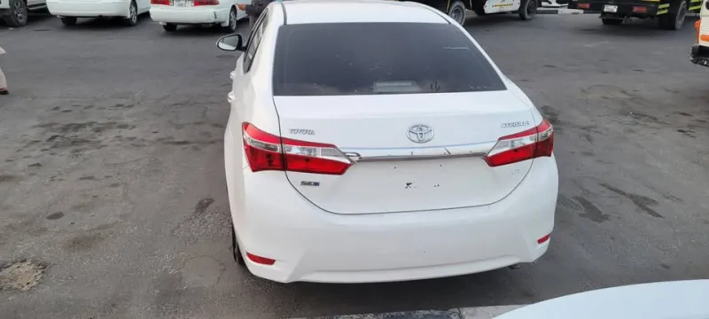 2015 Toyota Corolla in Dubai