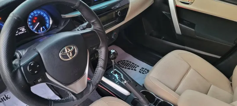 2015 Toyota Corolla in Dubai