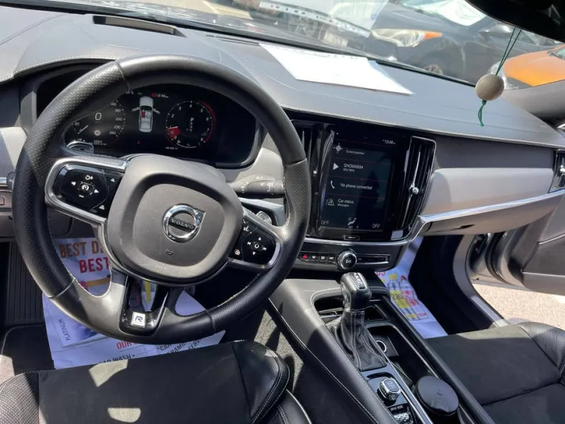2019 Volvo S90 in Dubai