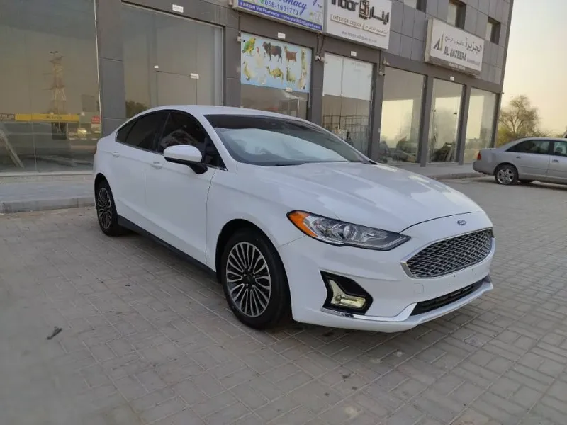 2020 Ford Fusion in Dubai
