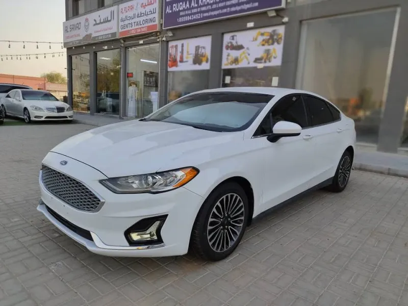2020 Ford Fusion in Dubai