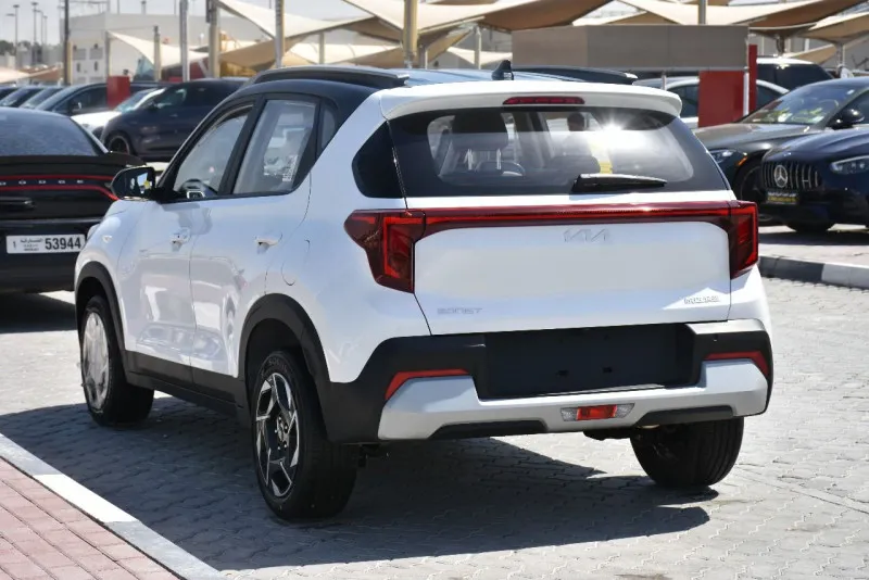 2024 Kia Sonet in Dubai