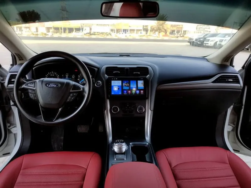 2020 Ford Fusion in Dubai