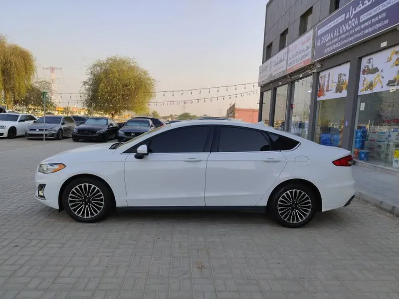 2020 Ford Fusion in Dubai