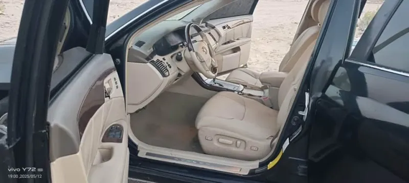 2008 تويوتا افالون in Dubai