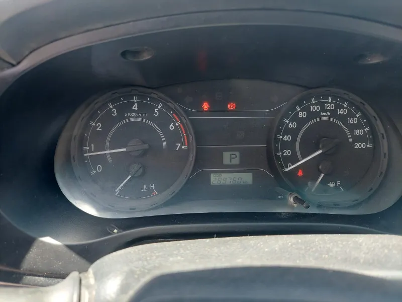 2017 Toyota Hilux in Dubai