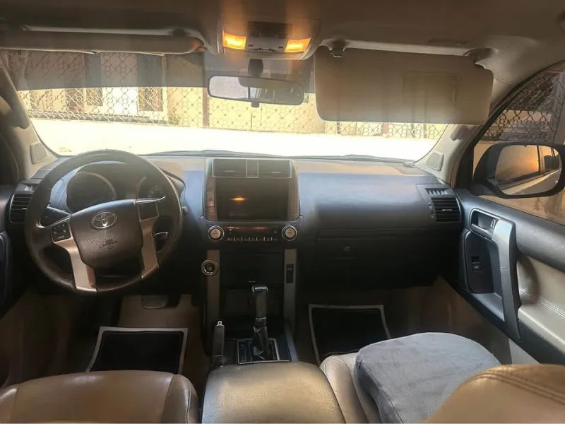 2012 Toyota Prado in Dubai