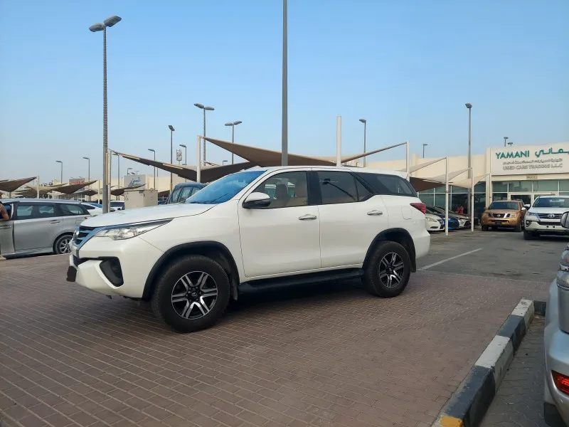 2018 Toyota Fortuner in Dubai