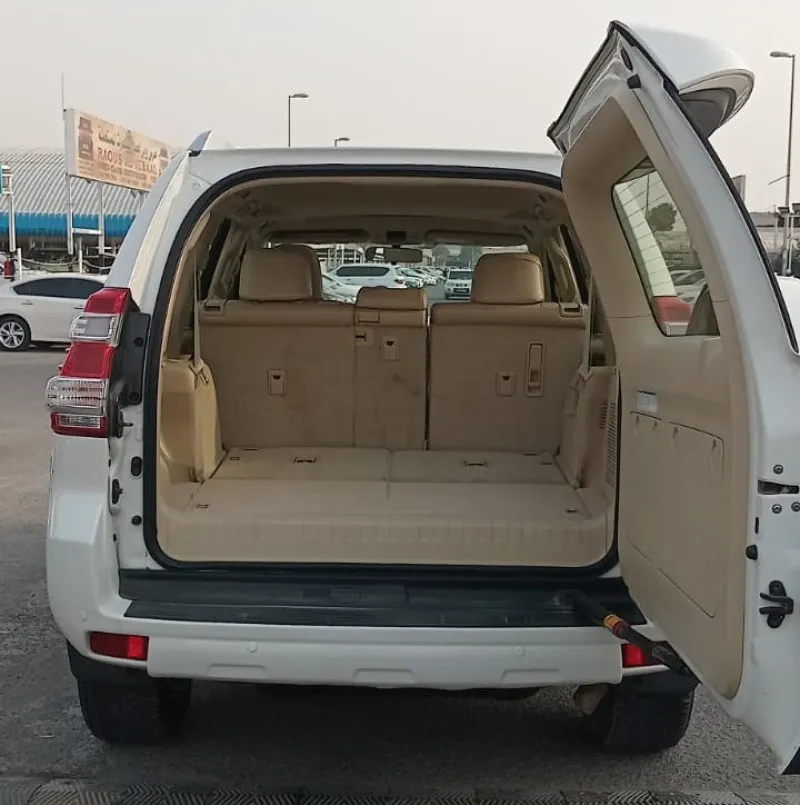 2016 Toyota Prado in Dubai
