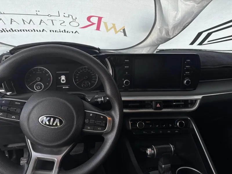 2021 Kia K5 in Dubai