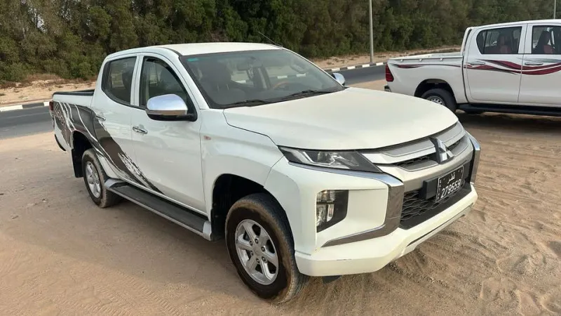 2020 ميتسوبيشي أل٢٠٠ in Dubai