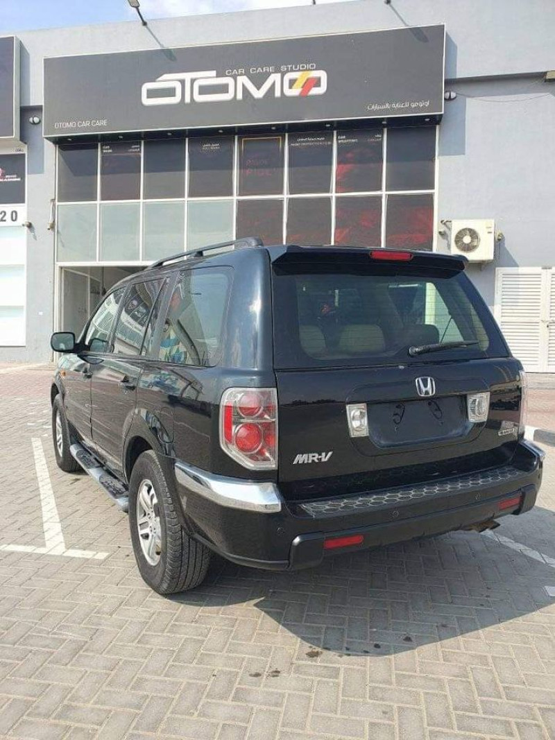 2008 Honda MR-V in dubai