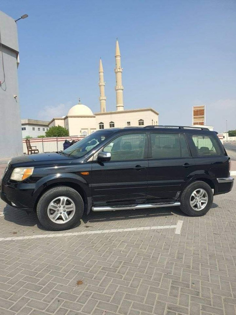 2008 Honda MR-V in dubai