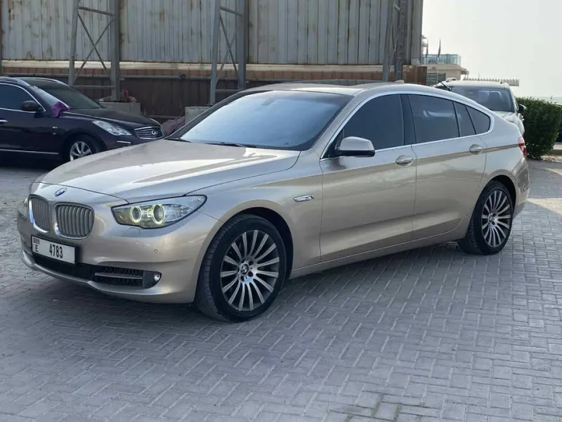 2013 بي أم دابليو الفئة - 5 in Dubai
