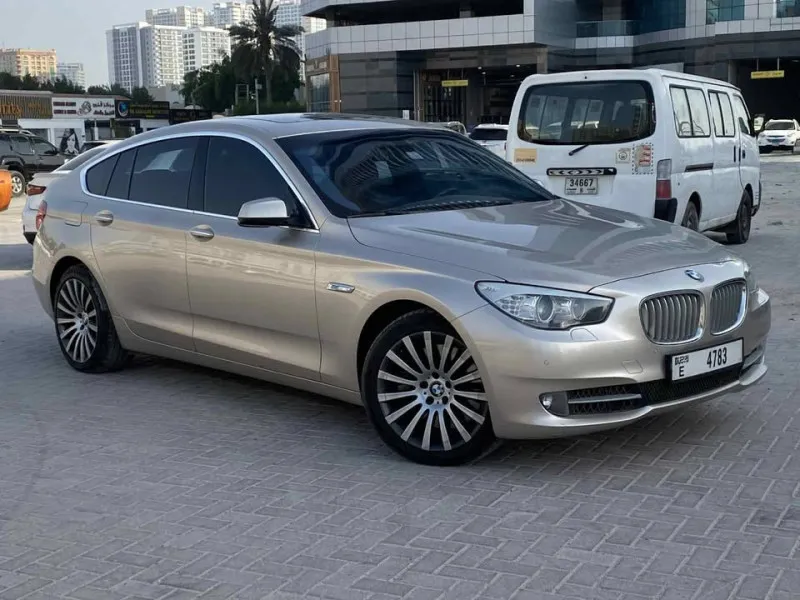 2013 بي أم دابليو الفئة - 5 in Dubai