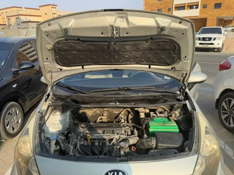 2013 Kia Rio in Dubai