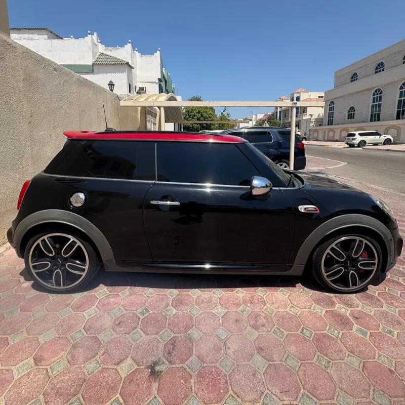 2019 Mini John Cooper Works in Dubai