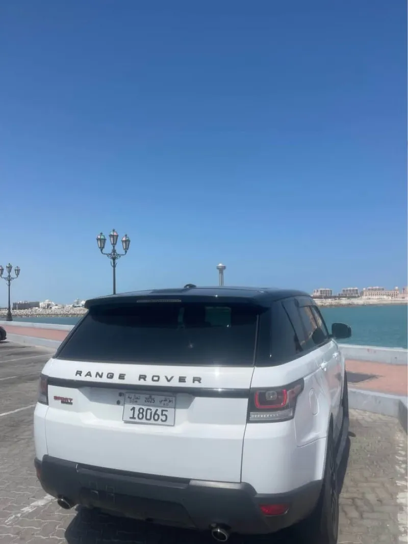 2014 Land Rover Range Rover Sport in Dubai