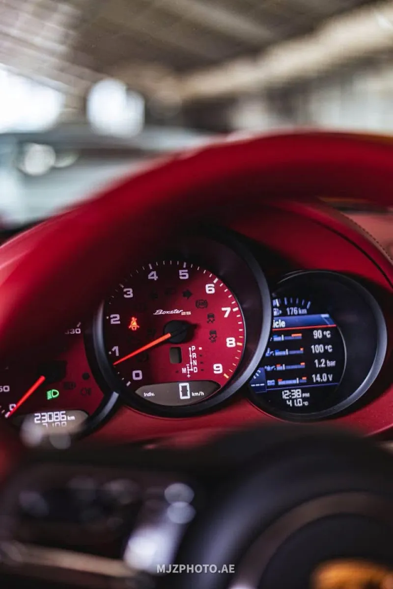 2022 Porsche Boxster in Dubai