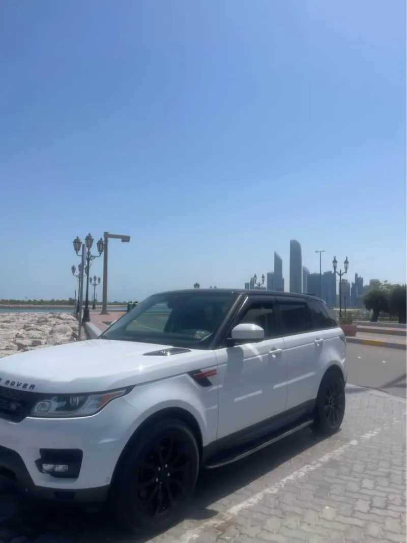 2014 Land Rover Range Rover Sport in Dubai