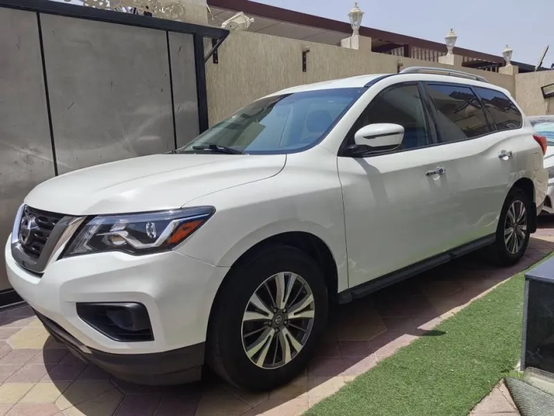 2018 Nissan Pathfinder in Dubai