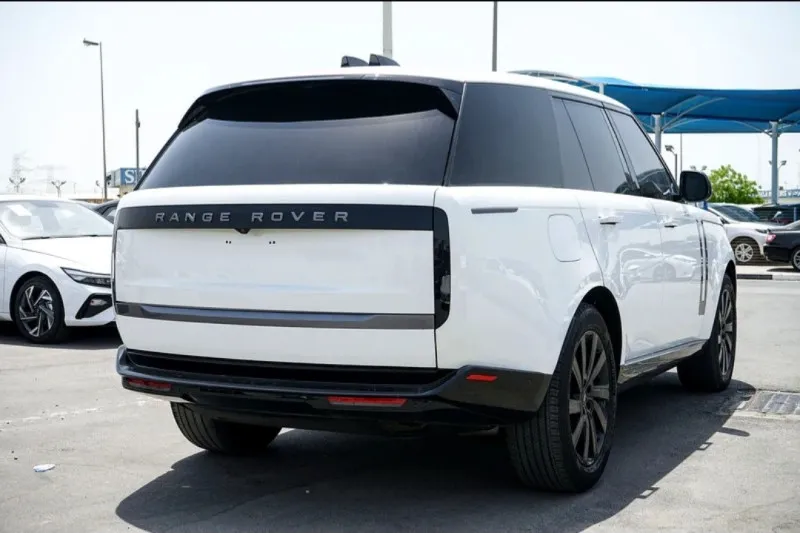 2023 Land Rover Range Rover in Dubai