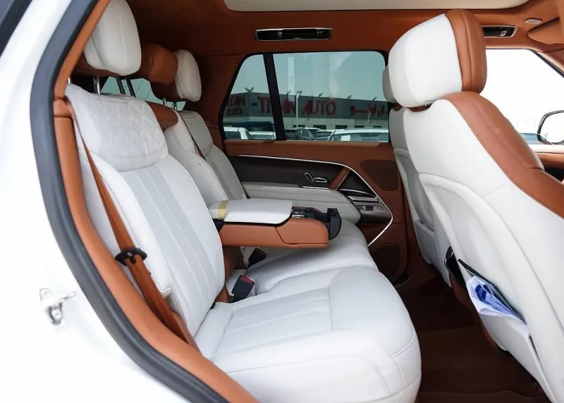2023 Land Rover Range Rover in Dubai