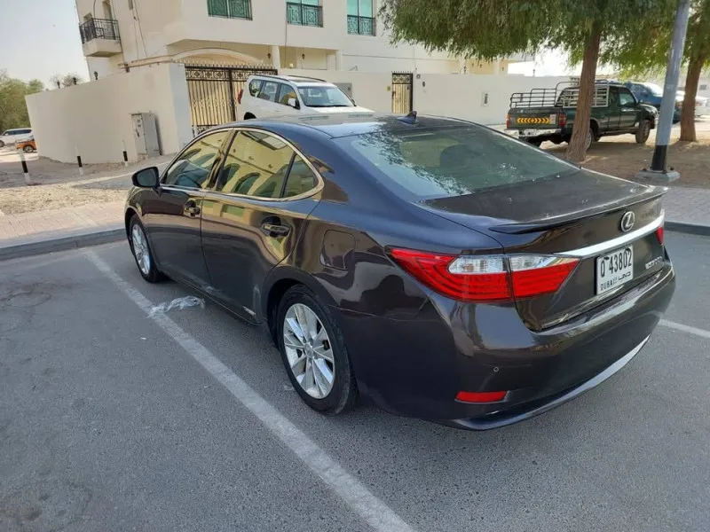 2014 لكزس ES - اي اس in Dubai
