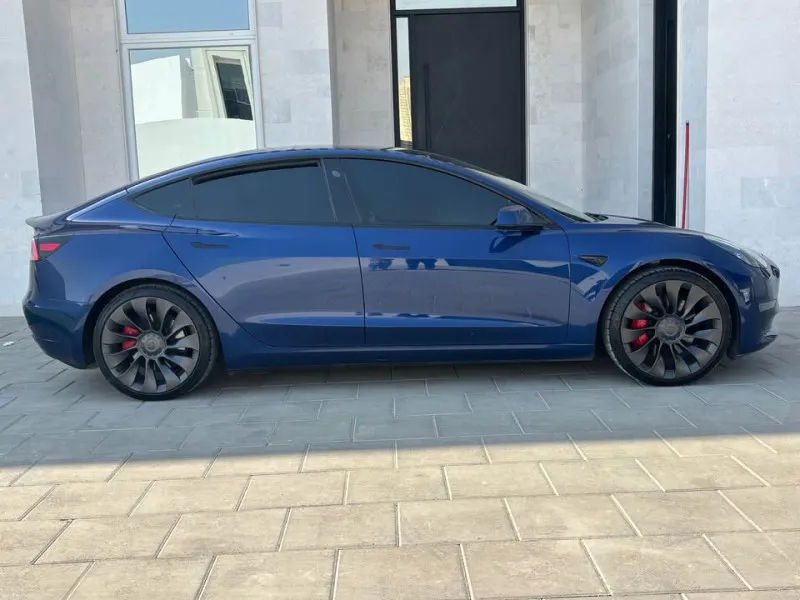 2021 Tesla MODEL 3 in Dubai