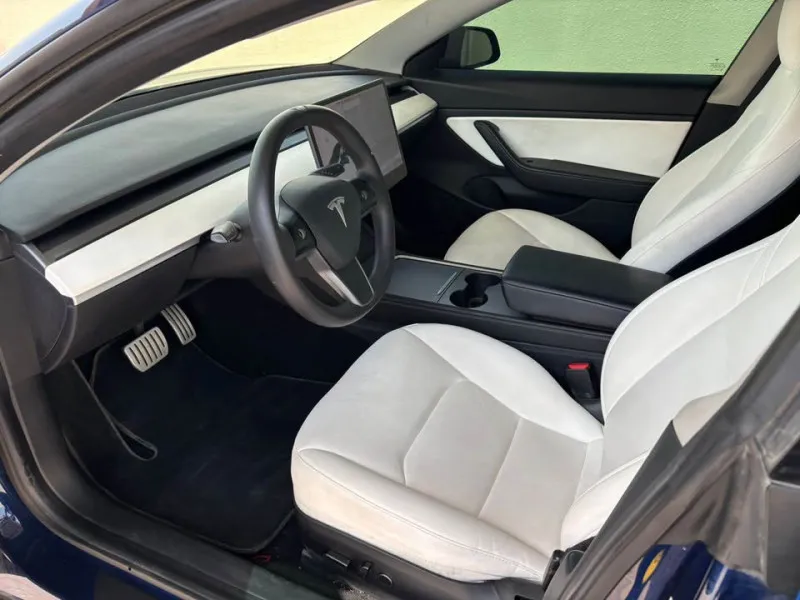 2021 Tesla MODEL 3 in Dubai