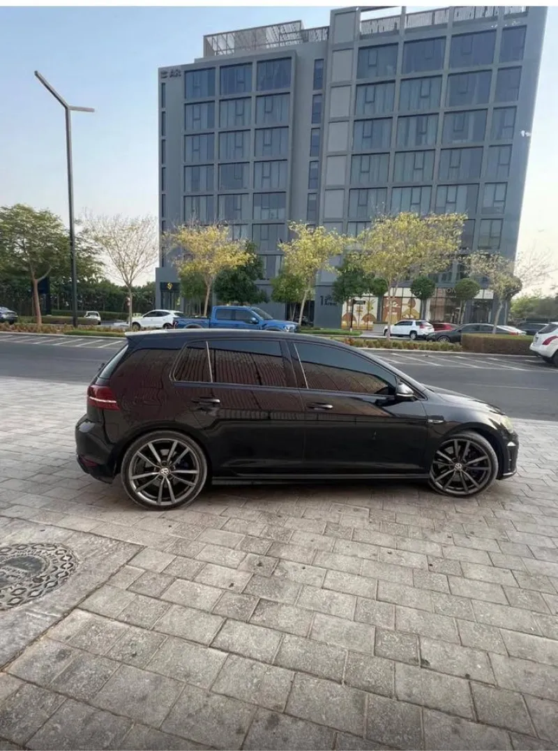 2016 فولجس فاجن جولف in Dubai
