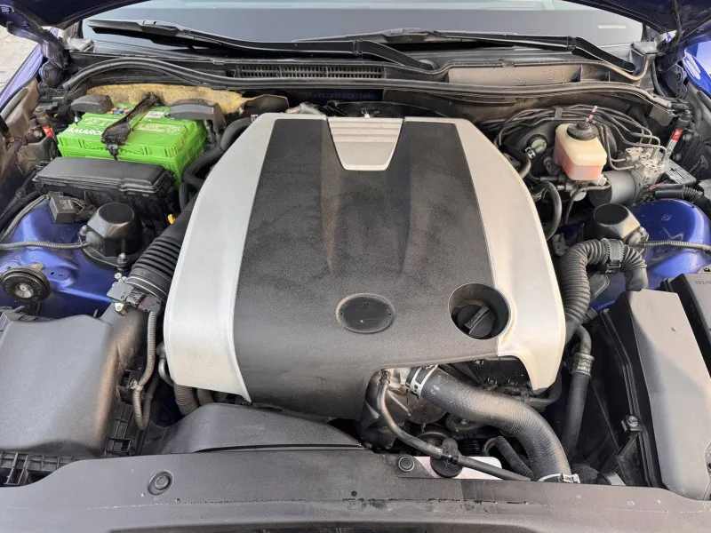 2015 Lexus IS in Dubai