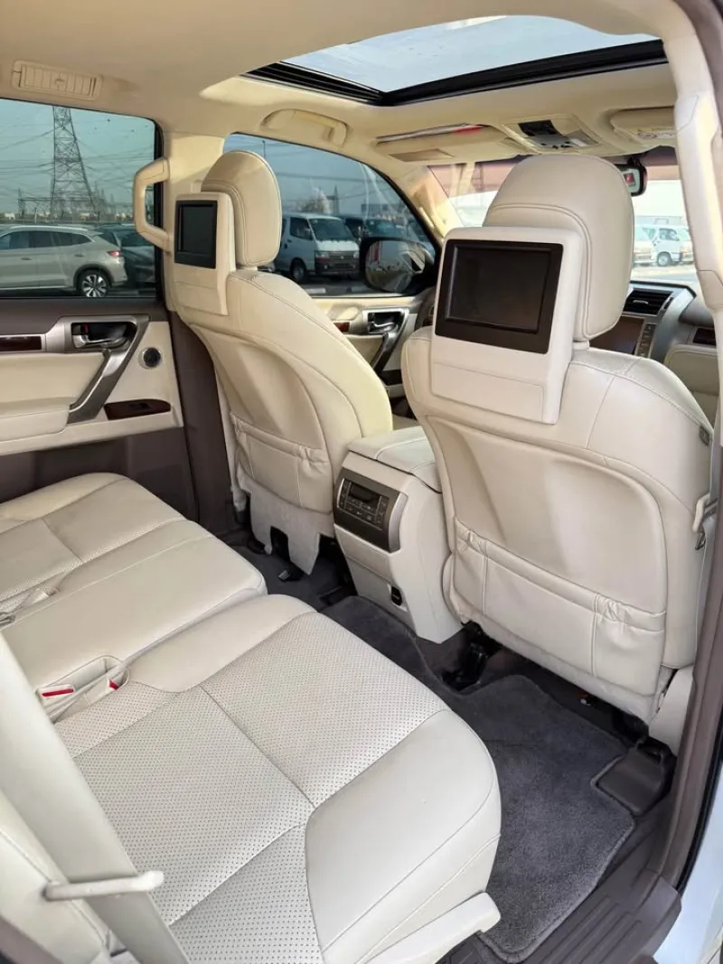 2015 لكزس GX - جي اكس in Dubai