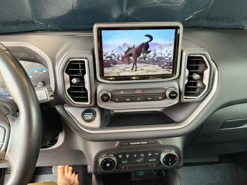 2022 Ford Bronco in Dubai