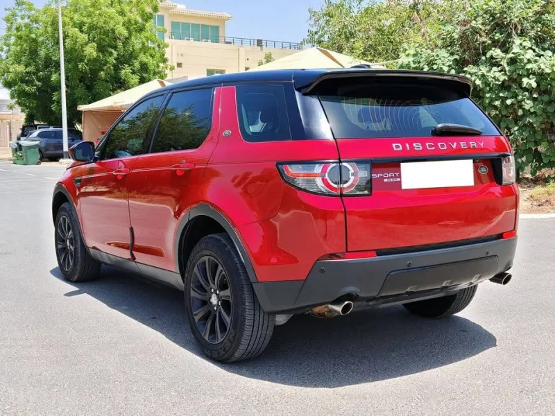 2015 Land Rover Discovery Sport in Dubai