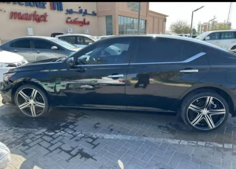 2020 نيسان آلتيما in Dubai
