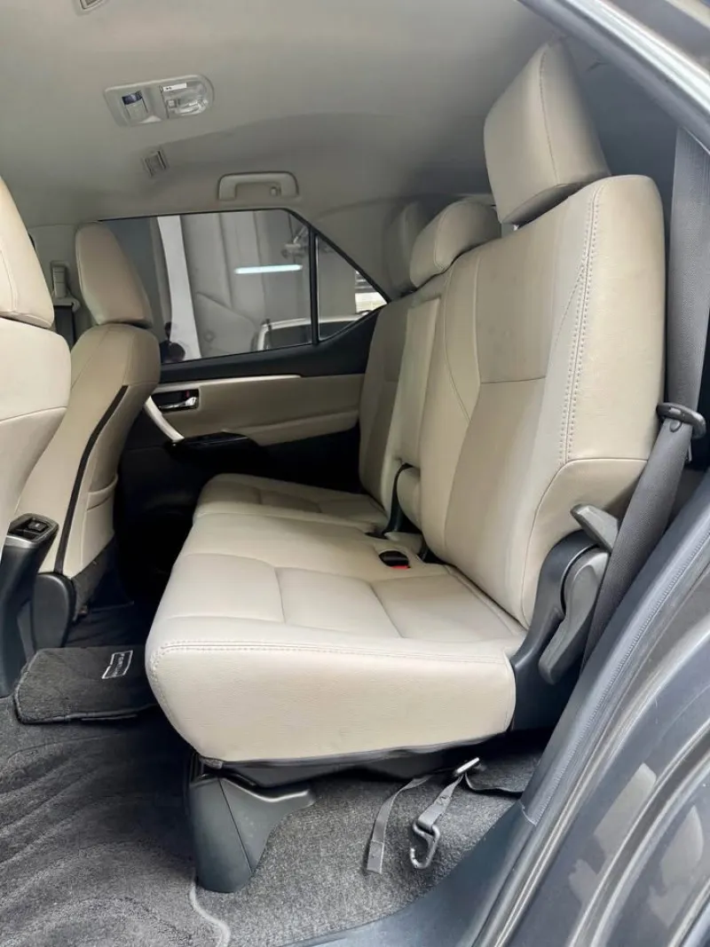 2022 Toyota Fortuner in Dubai