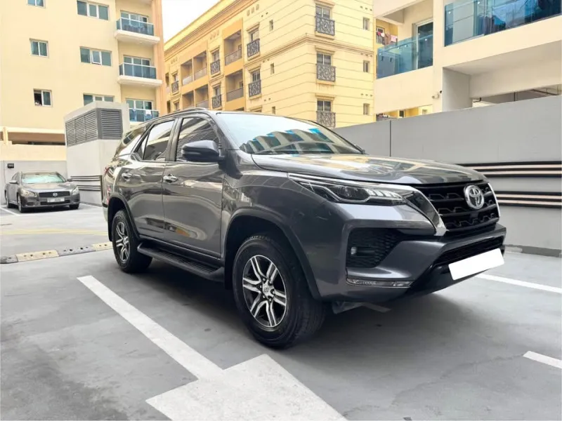 2022 Toyota Fortuner in Dubai