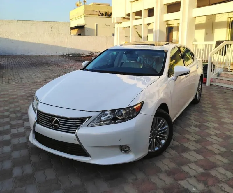 2014 لكزس ES - اي اس in Dubai