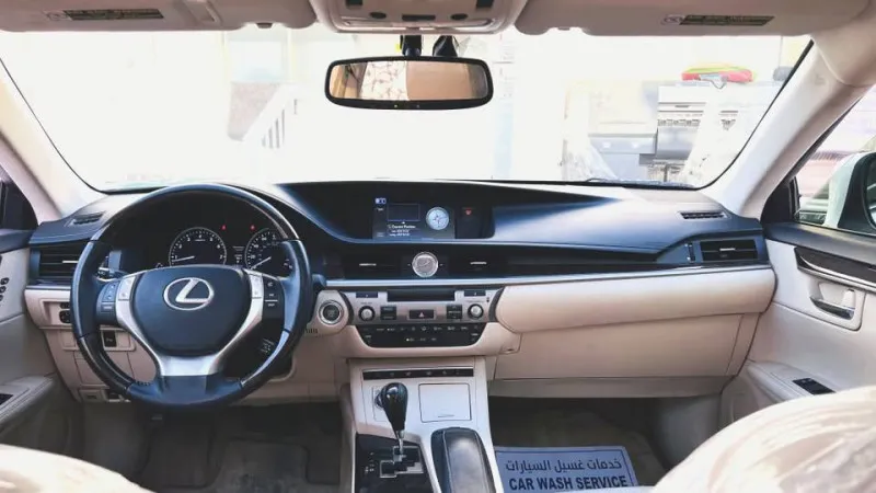 2014 لكزس ES - اي اس in Dubai