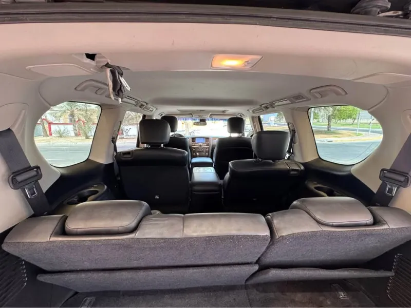 2017 Infiniti QX80 in Dubai