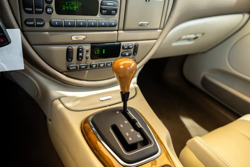 1999 Jaguar S-Type in Dubai