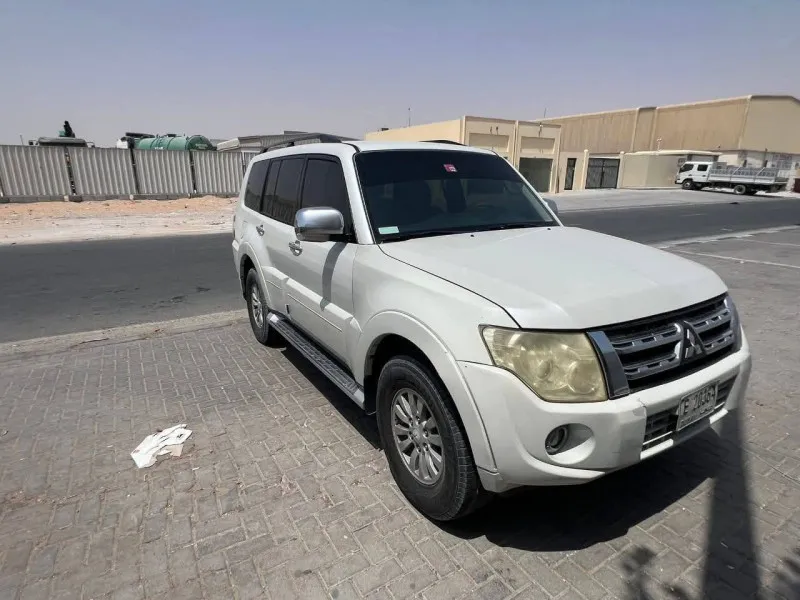 2012 Mitsubishi Pajero in Dubai