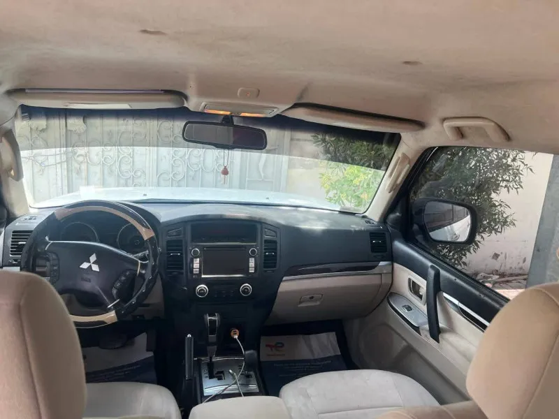2012 Mitsubishi Pajero in Dubai